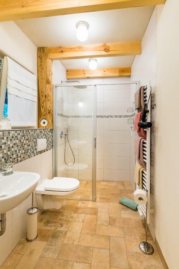 Adelinenhof - Ferienapartments, Fasten, Wellness & Gesundheit 부르크 외부 사진